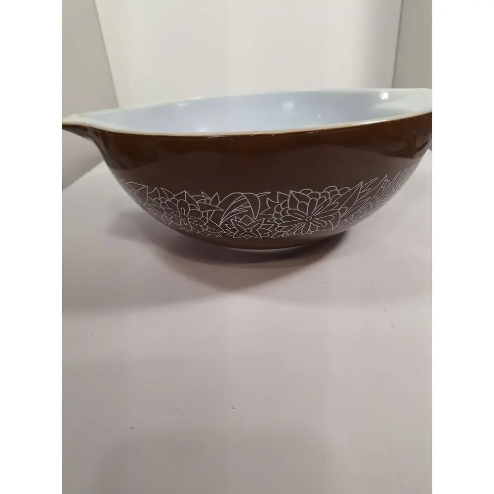 Pyrex 1970s good
